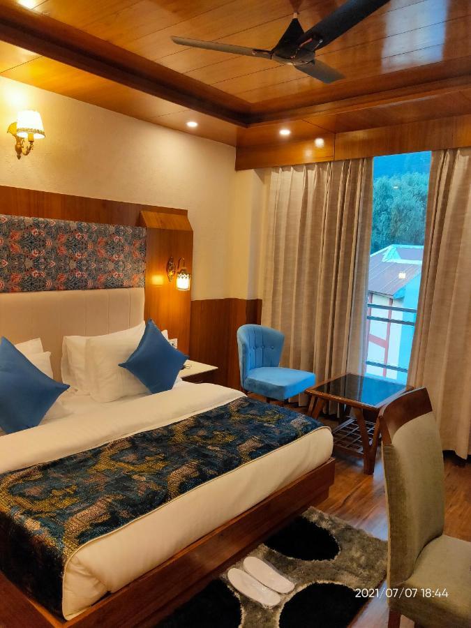 Suryansh Regency Manali Centrally Heated Air Cooled With Private Balconies Manali (Himachal Pradesh) Exterior photo